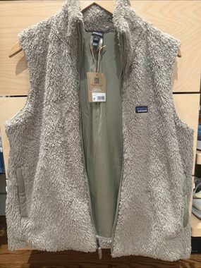 Patagonia Soft Shaggy Fleece Vest in Light Grey
